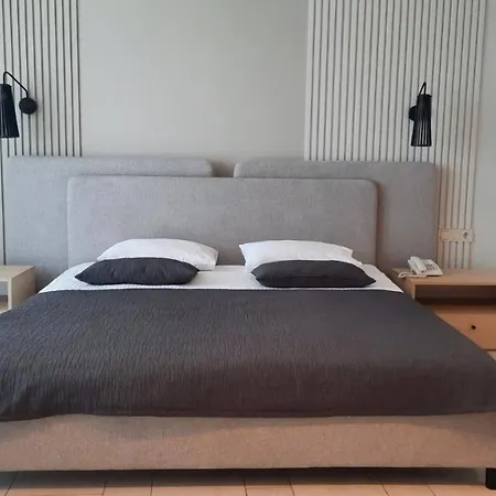 Design Skopeli