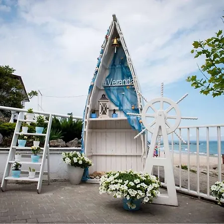 Design Skopeli Hotel