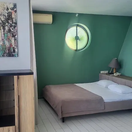 Design Skopeli Hotel