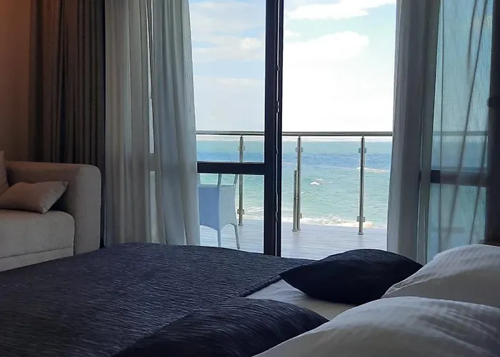 Design Skopeli Hotel